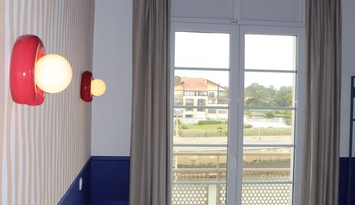 Habitación familiar, balcón (Korner)