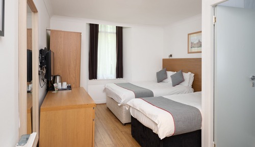 Family Room, Shared Bathroom