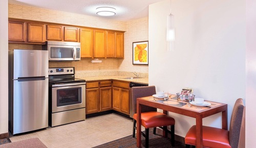 Suite, 1 habitación, no fumadores (Mobility/Hearing Accessible, Tub)