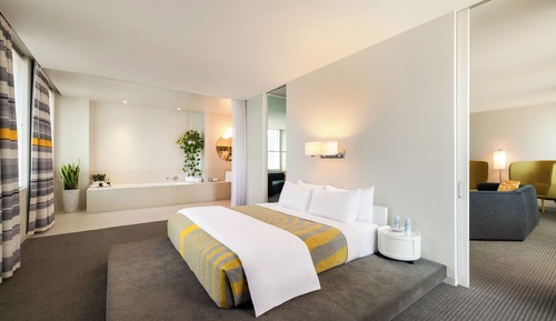 Suite (Delphi Penthouse)