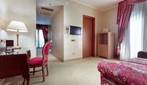 Suite familiar, bañera de hidromasaje (Spa included)