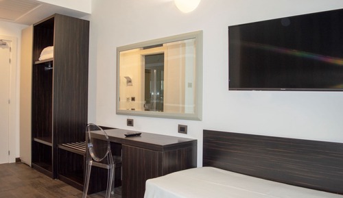 Elegance Quadruple Room - Dependance