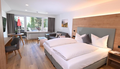 1-Raum Ferienapartment, 1 Doppelbett, separates Nebengebäude, ohne Hotelservices