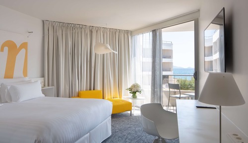 Suite junior, vistas al mar (nhow)