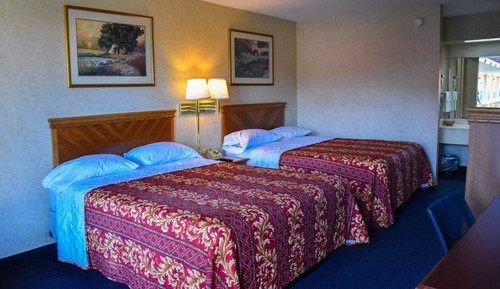 Habitación estándar, 2 camas de matrimonio, fumadores