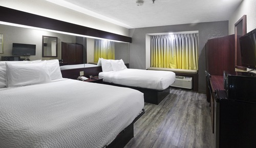 Habitación estándar, 2 camas de matrimonio, no fumadores