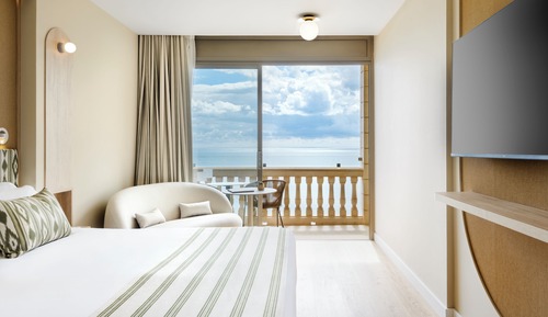 Habitación superior, vistas al mar