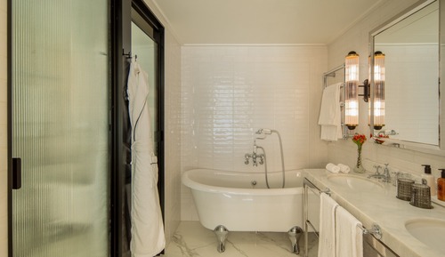 Villa, bañera de hidromasaje (Bless Wellbeing, Terrace)