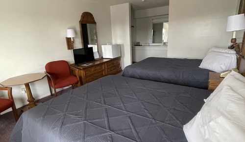 Habitación estándar, 2 camas de matrimonio, no fumadores