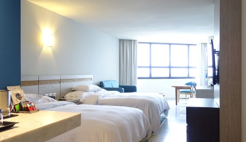 Habitación estándar, 2 camas de matrimonio, no fumadores, vistas a la playa