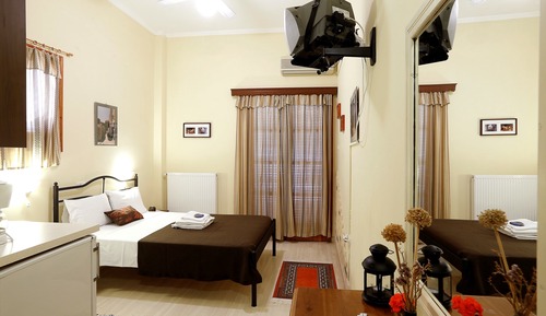 Economy Double or Twin Studio
