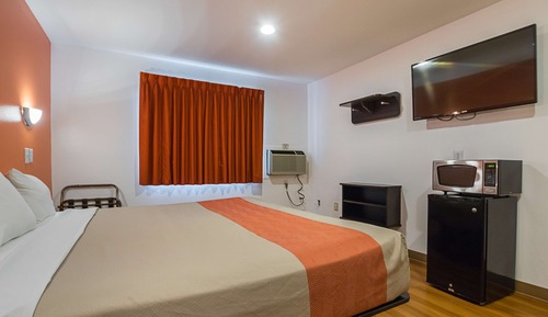 Habitación estándar, 1 cama de matrimonio grande, accesible para personas con discapacidad