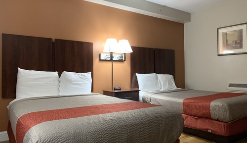 Habitación básica con 1 cama doble o 2 individuales, no fumadores