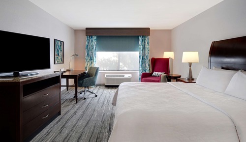 Habitación Deluxe, 1 cama de matrimonio grande con sofá cama