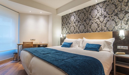 Habitación clásica con 2 camas individuales