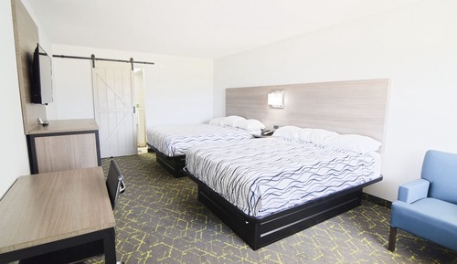 Habitación doble, 2 camas de matrimonio, no fumadores