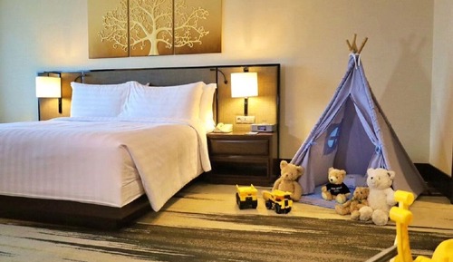 Red Level, Suite Grand