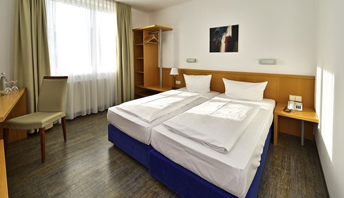 Habitación con 1 cama doble o 2 individuales