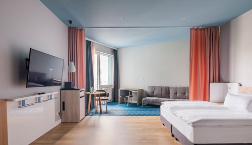 Extra Large Room with Balcony