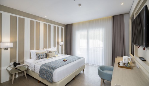 Apartamento, 3 habitaciones, vistas al mar