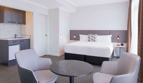 Premier Guest Room with City View