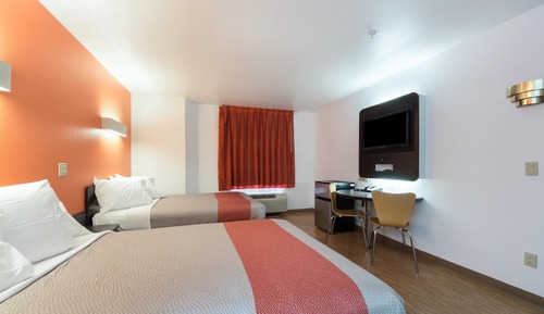 Habitación estándar, 2 camas dobles, fumadores