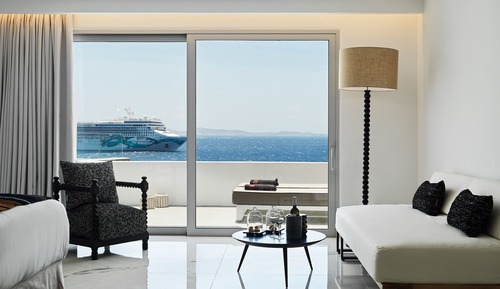 Sanctuary Grande Sea view Suite with Private pool