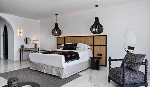 Sanctuary Sea view Suite