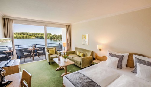 Habitación estándar, 1 cama doble, balcón, vistas al lago