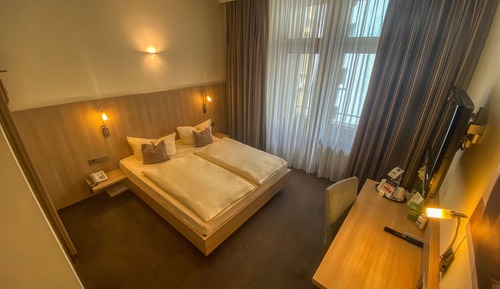 Habitación doble, balcón