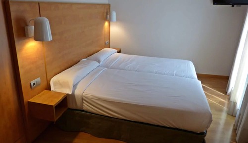 Habitación doble, varias camas