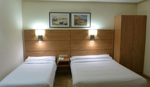 Habitación estándar con 2 camas individuales