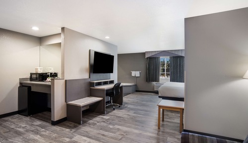 Suite, 1 cama de matrimonio grande, fumadores, bañera de hidromasaje