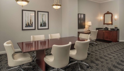 Suite Conference con matrimonial grande