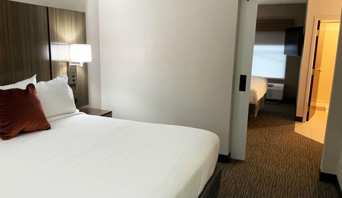 Habitación Deluxe, 1 cama de matrimonio grande, accesible para personas con discapacidad (Mobility)