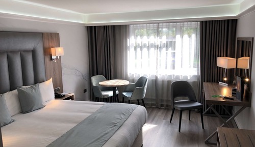Habitación Deluxe, 1 cama de matrimonio grande, no fumadores (Converts to 2 Twin Beds)