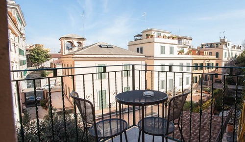 Habitación clásica, balcón
