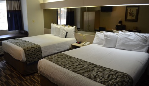 Habitación estándar, 2 camas de matrimonio, no fumadores