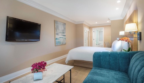 Suite junior, 1 cama de matrimonio (Staircase Accessible Only)