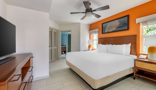 2 Bedroom Resort View with 2 King Beds