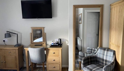 Habitación clásica con 1 cama doble o 2 individuales