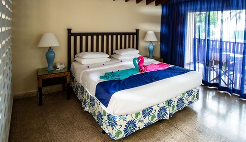 Deluxe Room, 1 Double or 2 Twin Beds, Ocean View (Triple)