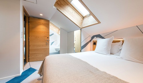 Habitación superior, 1 cama de matrimonio, no fumadores, vistas a la montaña