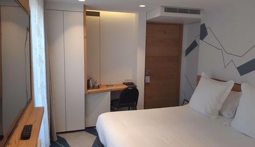 Suite, 1 cama de matrimonio grande, no fumadores (with Sofabed)