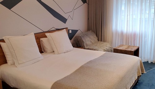 Habitación superior, 1 cama de matrimonio grande, no fumadores (with Sofabed)