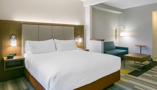 Suite, 1 cama de matrimonio grande con sofá cama, bañera de hidromasaje