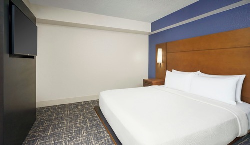 Suite, 2 habitaciones (Mobility/Hearing Access, Roll-In Shwr)