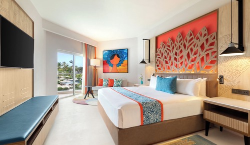 Habitación Club, 1 cama de matrimonio grande, vistas parciales al mar (Preferred)