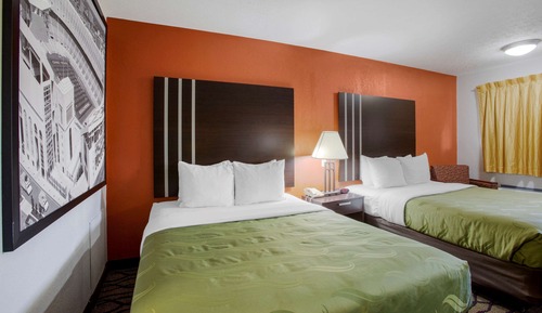 Habitación estándar, 2 camas de matrimonio, fumadores