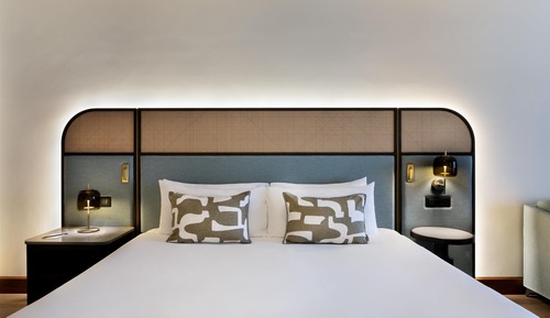 Habitación Deluxe (Grand Deluxe Pool View Room)